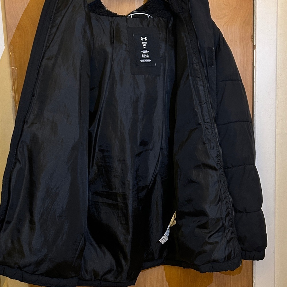 Under Armour Black Hooded Puffer Coat - Picture 9 of 15